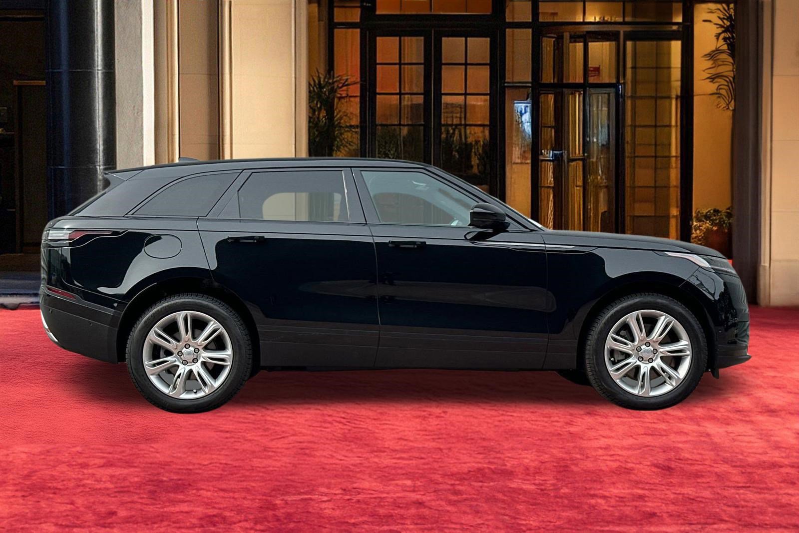 Used 2026 Land Rover Range Rover Velar S image 8