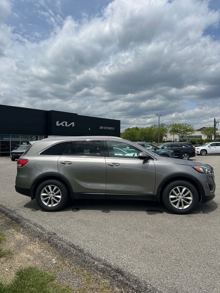 Used 2016 Kia Sorento LX w/ LX Convenience Package AWD/4WD image 23