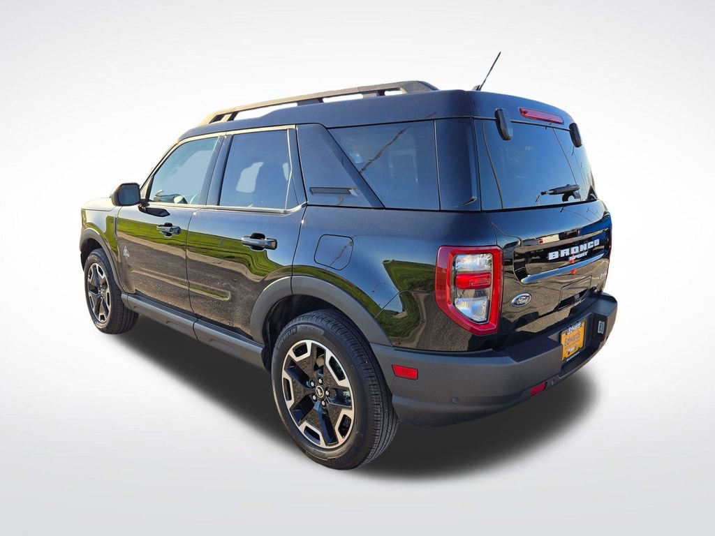 Used 2024 Ford Bronco Sport Outer Banks w/ Tech Package image 7