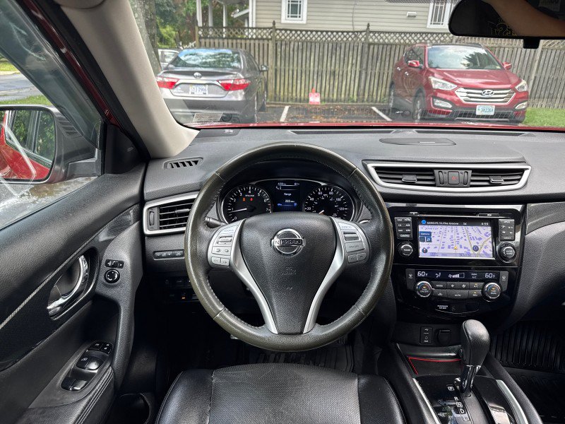 Used 2016 Nissan Rogue SL w/ SL Premium Package AWD/4WD image 17