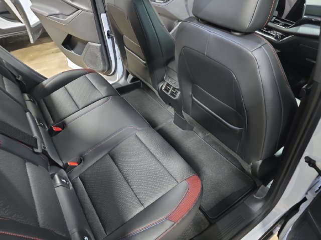 New 2026 Chevrolet Equinox RS w/ Convenience Package III FWD image 14