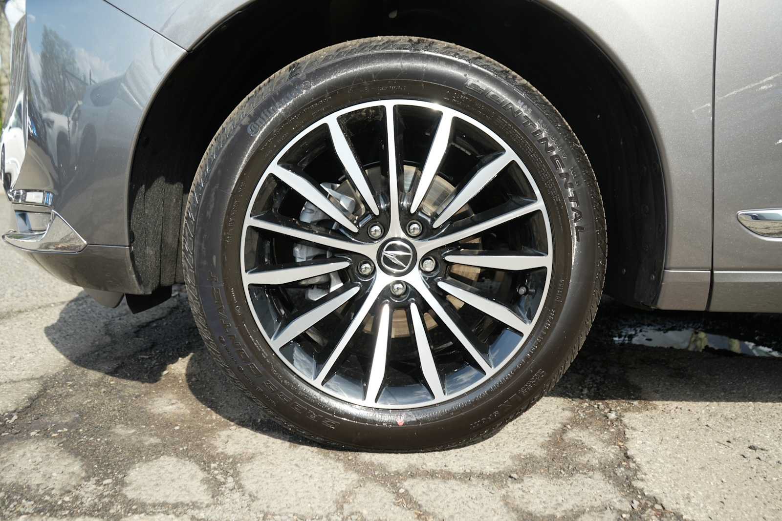 Certified 2026 Acura RDX SH-AWD w/ Advance Package image 9