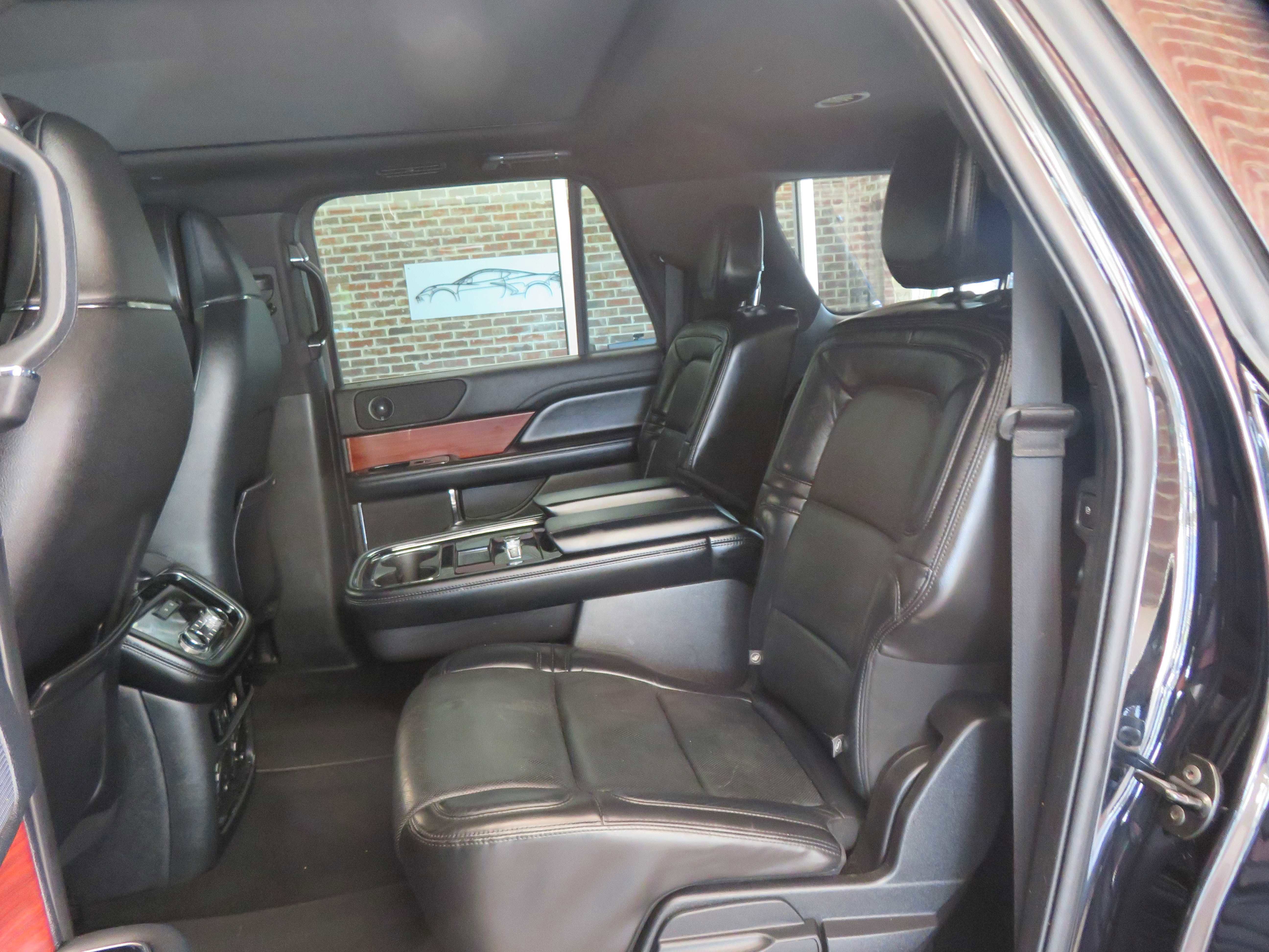 Used 2020 Lincoln Navigator L Reserve image 17