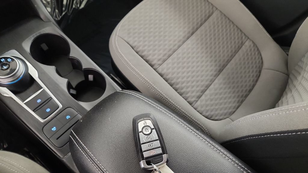 Used 2022 Ford Escape SE w/ Convenience Package AWD/4WD image 20