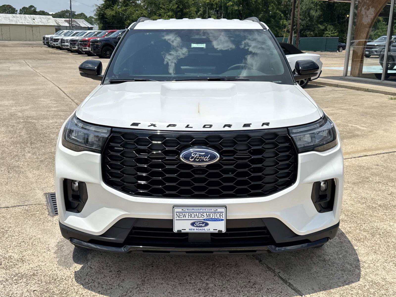 New 2025 Ford Explorer ST-Line w/ Premium Package image 2