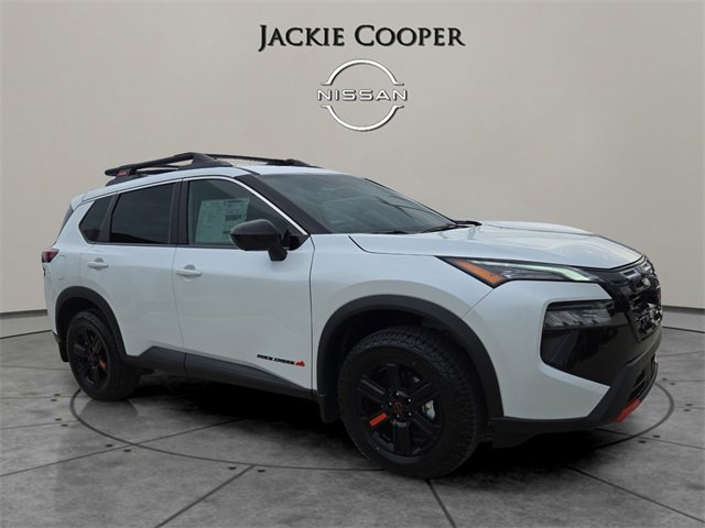 New 2026 Nissan Rogue SV image 7