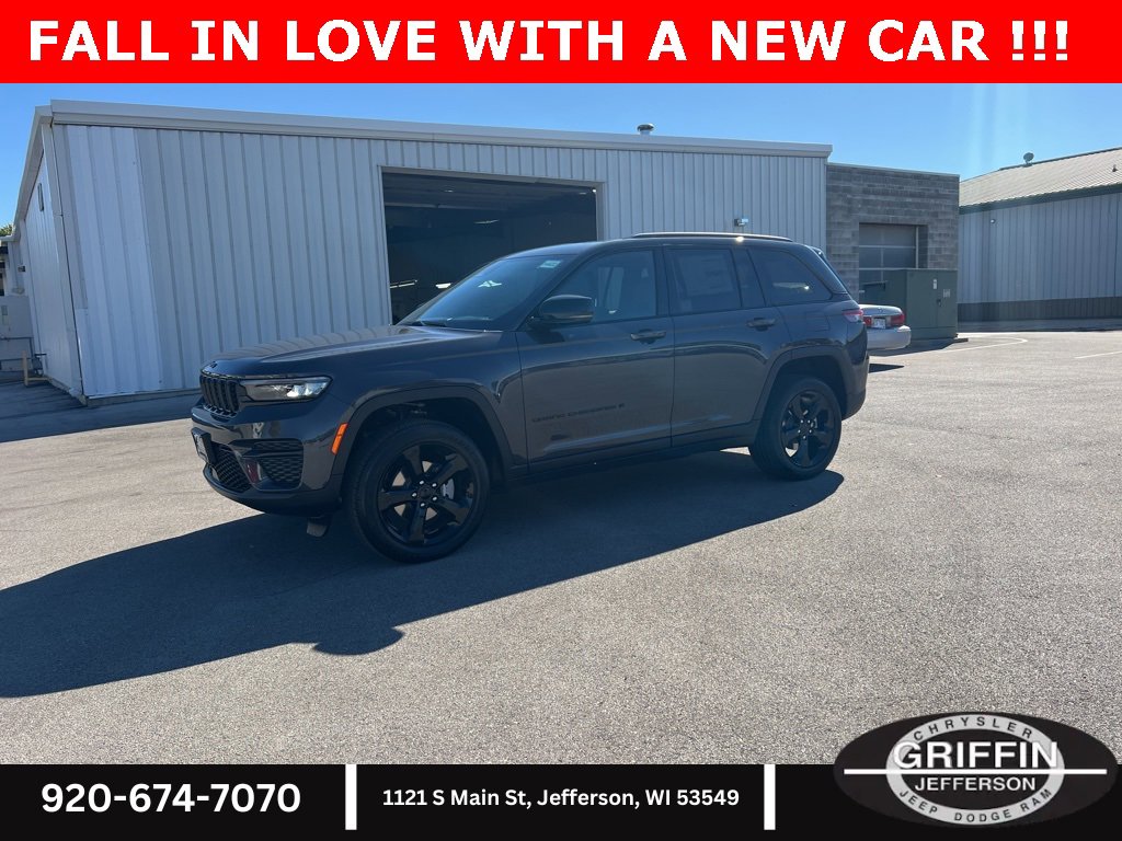 New 2025 Jeep Grand Cherokee Altitude