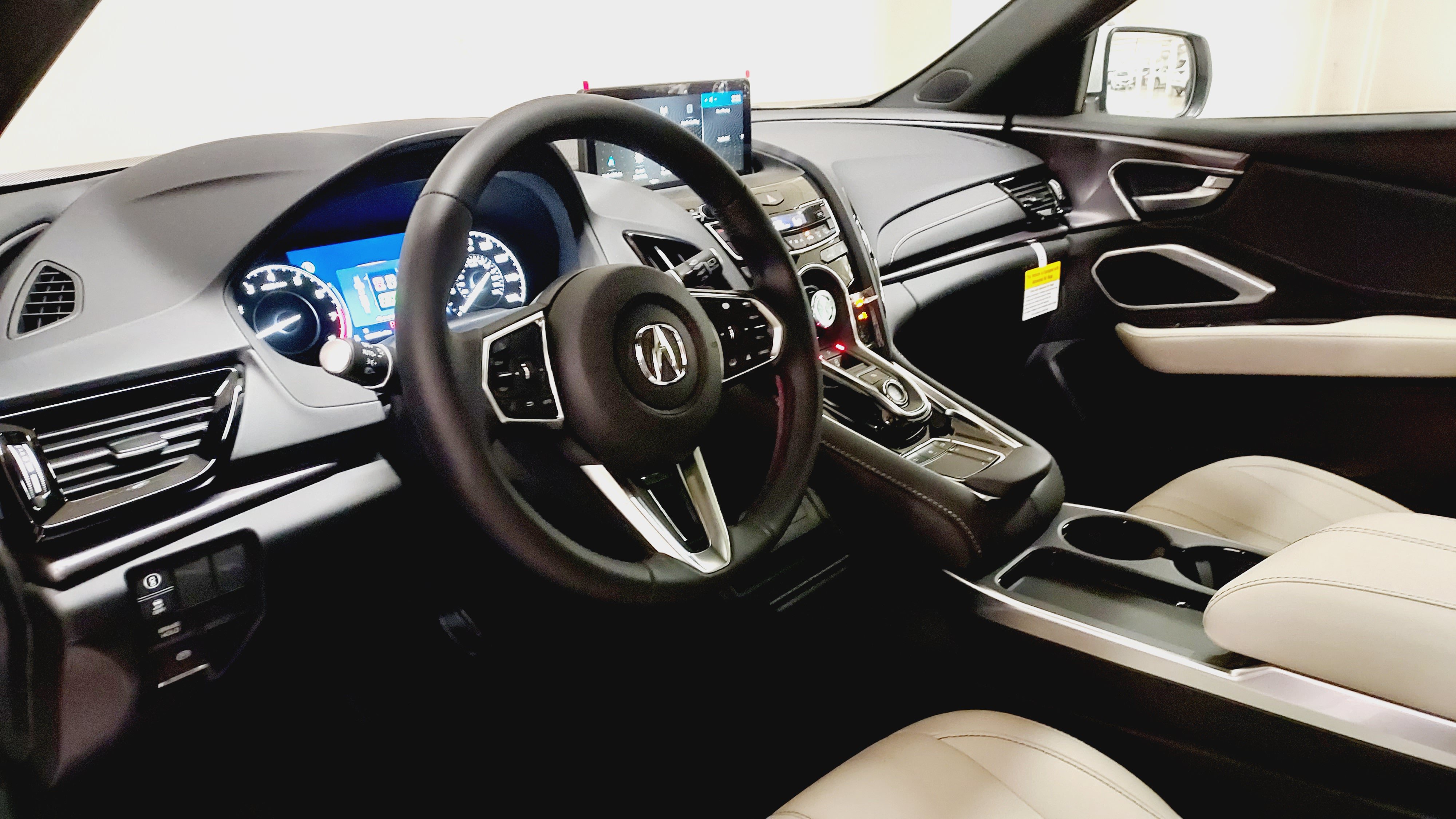 New 2026 Acura RDX SH-AWD image 36