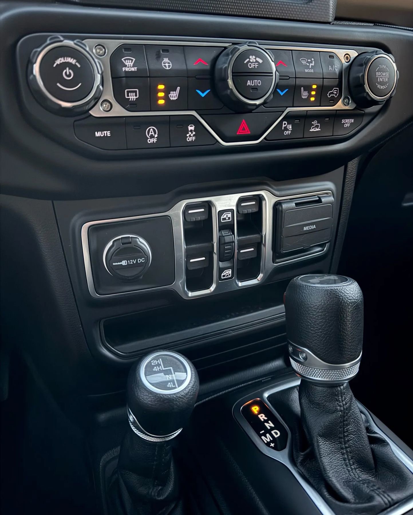 Used 2021 Jeep Wrangler Unlimited Sport image 20