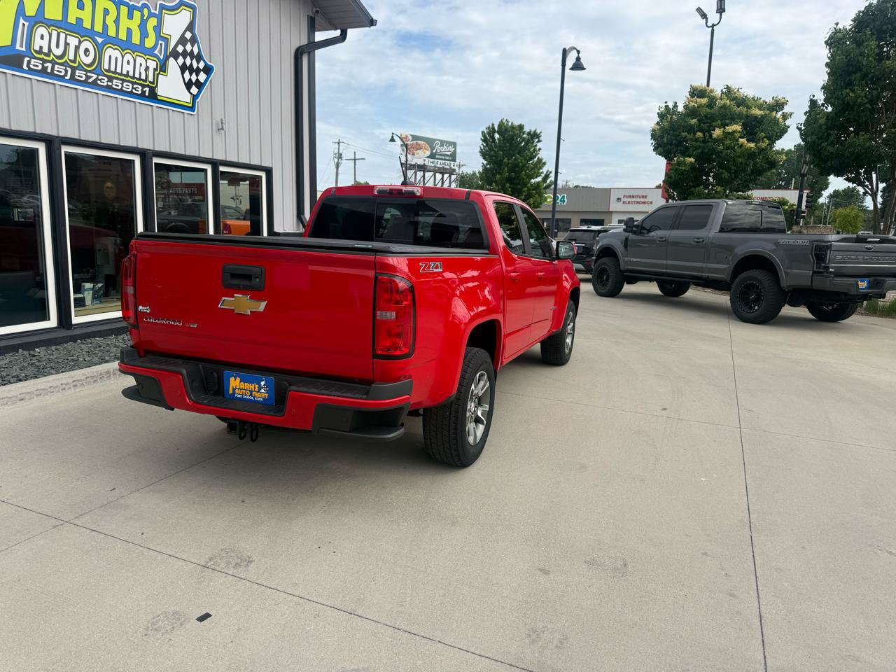 Used 2020 Chevrolet Colorado Z71 AWD/4WD image 5