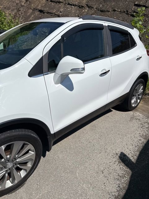 Used 2017 Buick Encore Preferred AWD/4WD image 7
