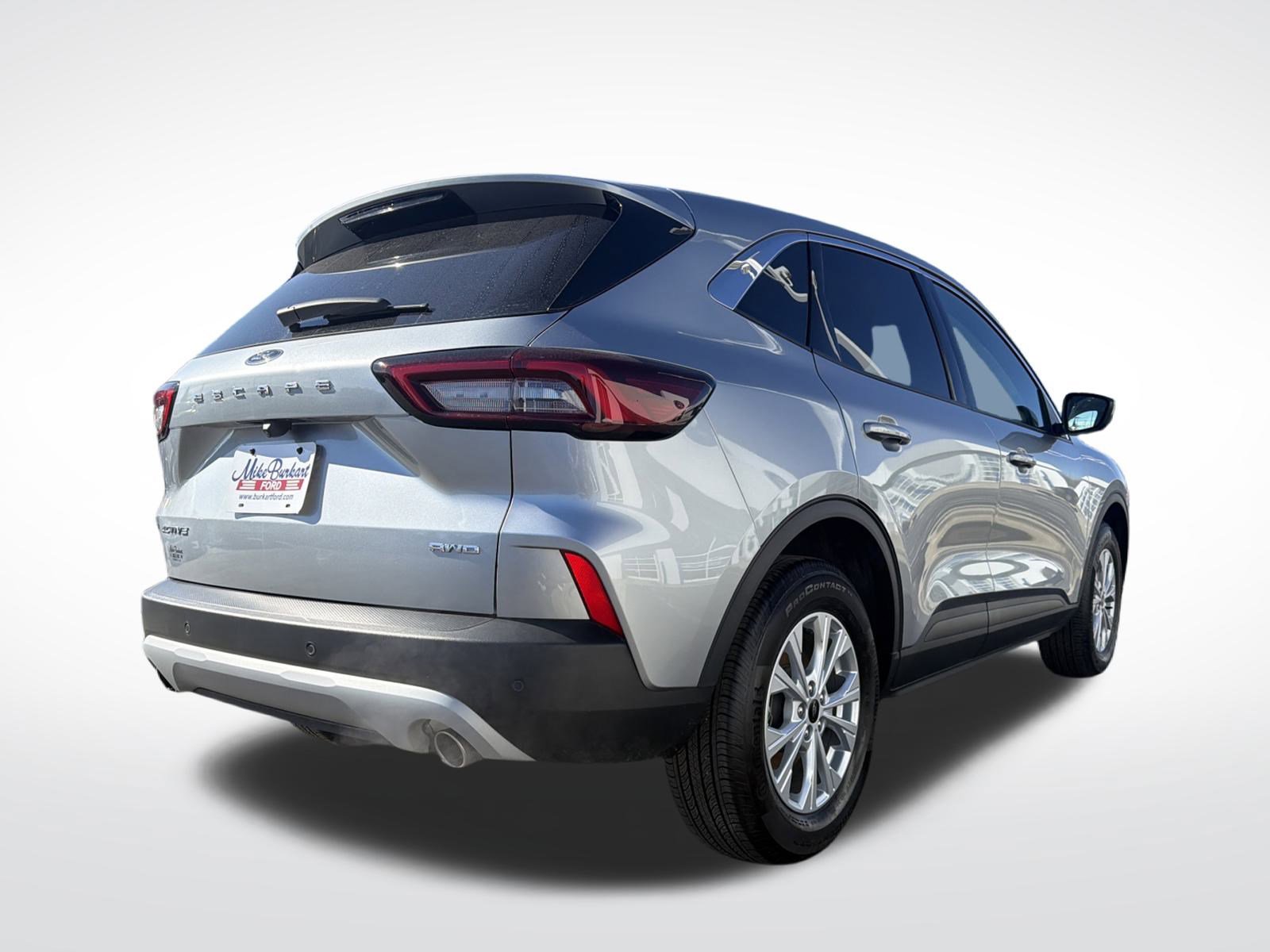 Used 2023 Ford Escape Active w/ Tech Pack #2 AWD/4WD image 9