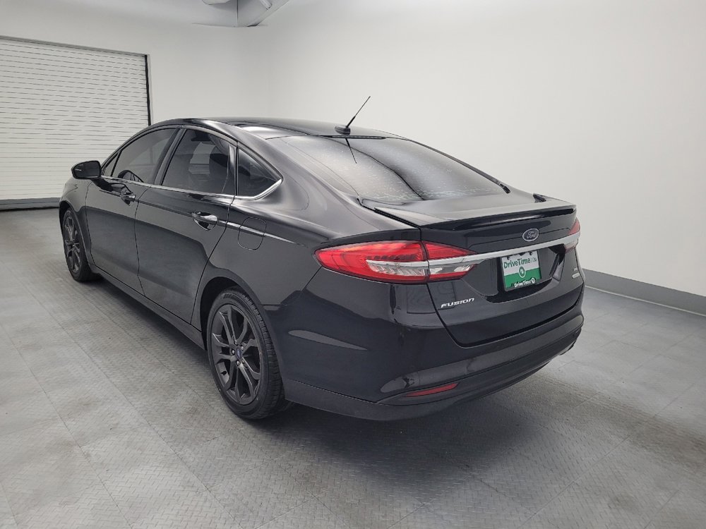 Used 2018 Ford Fusion SE w/ Equipment Group 201A FWD image 5