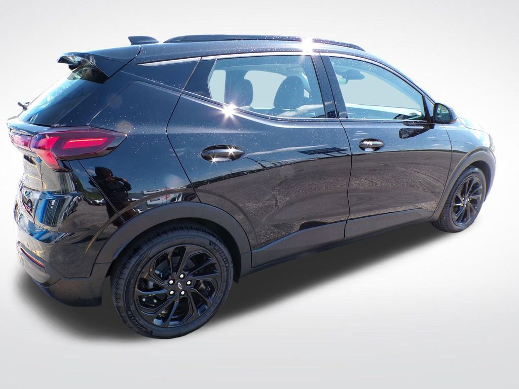 New 2027 Chevrolet Bolt RS w/ Technology Package FWD image 6