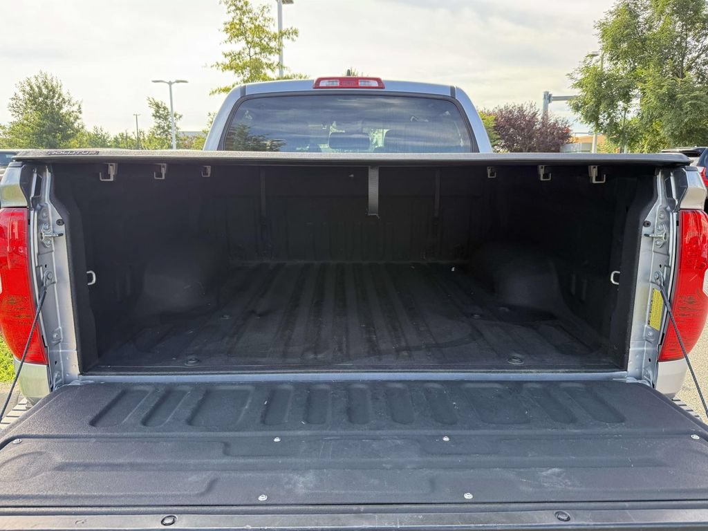 Used 2020 Toyota Tundra SR5 w/ SR5 Upgrade Package AWD/4WD image 34