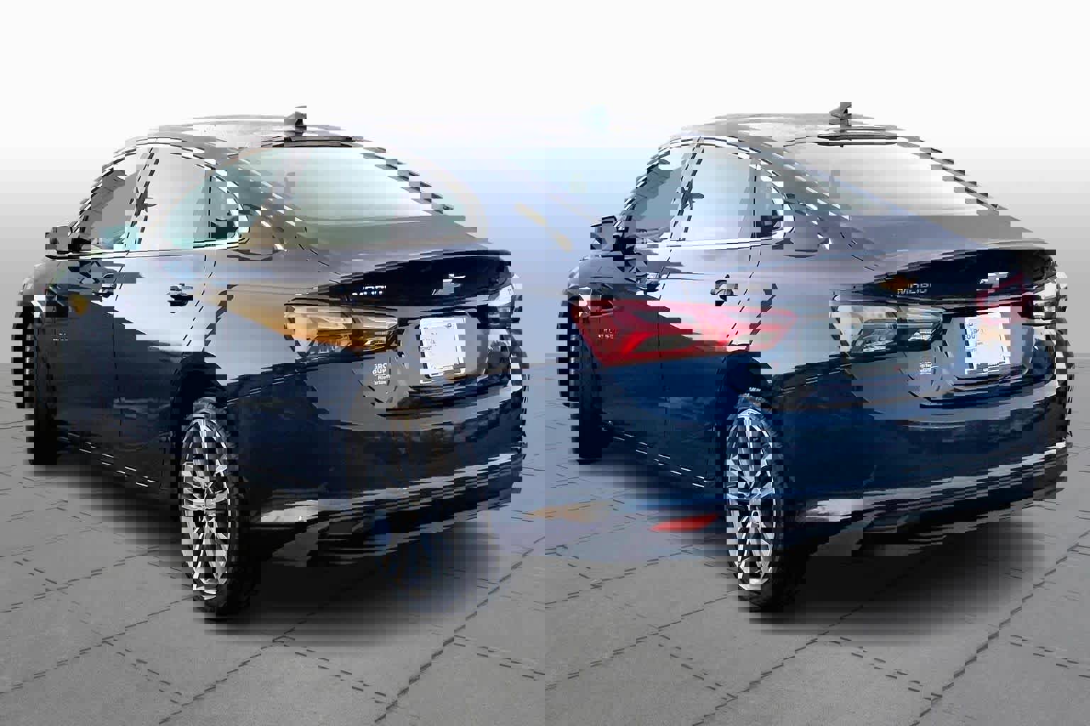 Used 2022 Chevrolet Malibu LT image 12