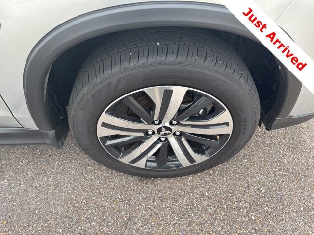 Used 2025 Mitsubishi Outlander Sport LE AWD/4WD image 20