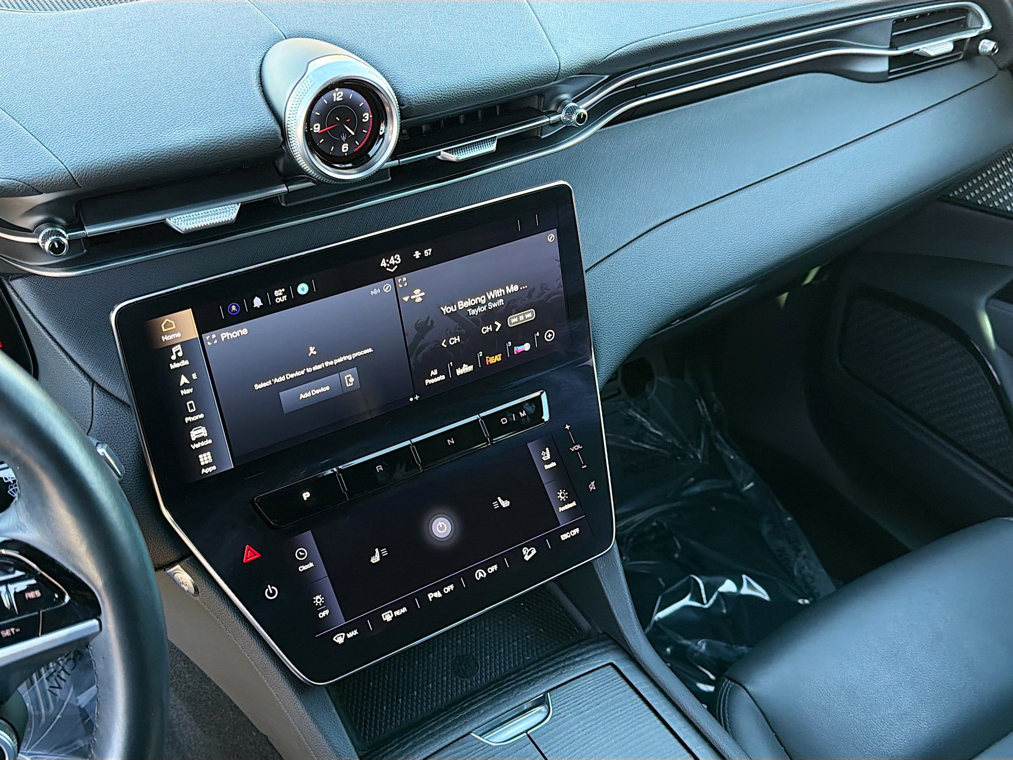 Used 2023 Maserati Grecale Modena image 28