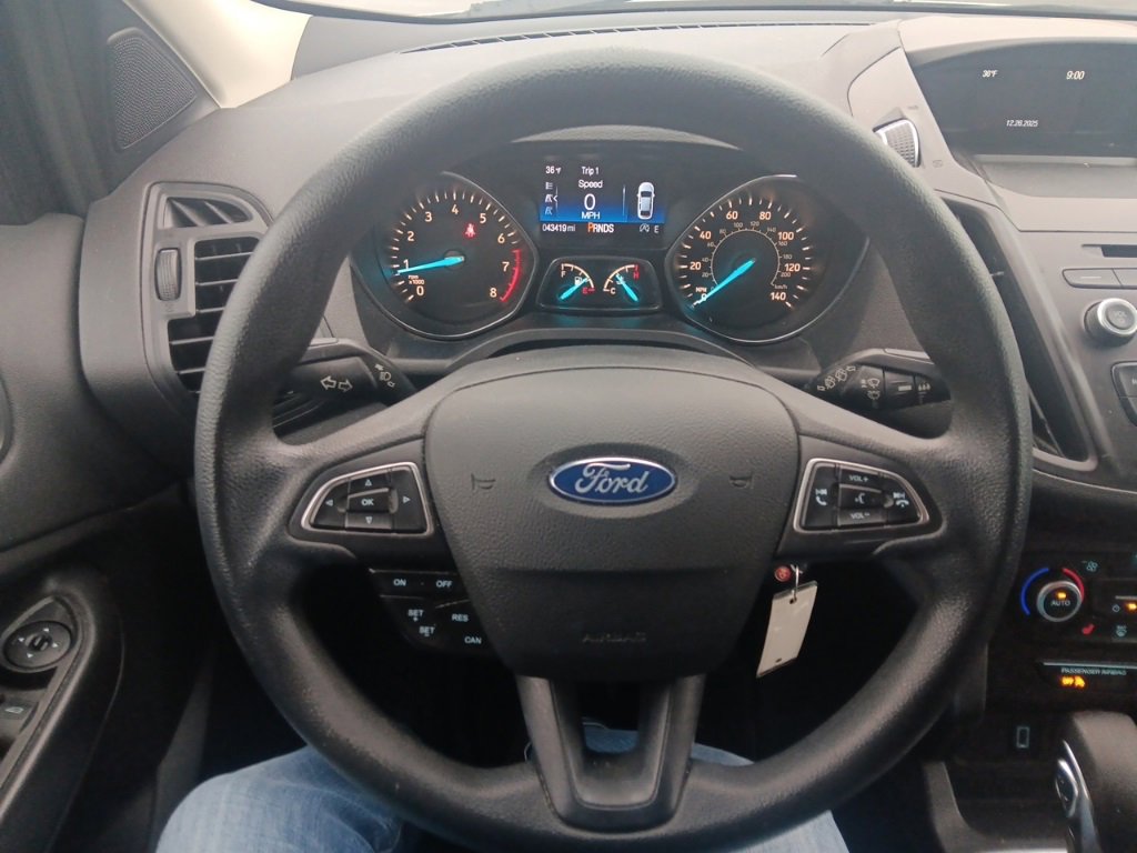 Used 2018 Ford Escape SE image 23