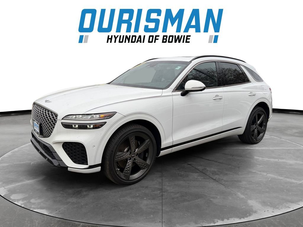 Used 2025 Genesis GV70 3.5T Sport w/ Sport Advanced Package image 2