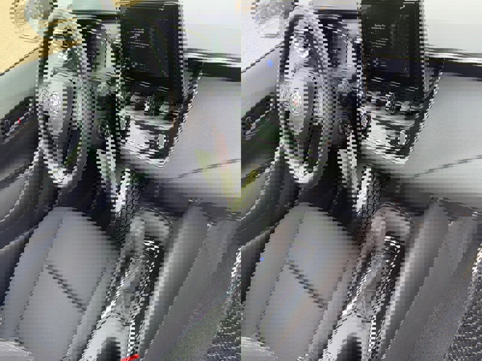 Used 2025 Toyota Corolla LE image 9