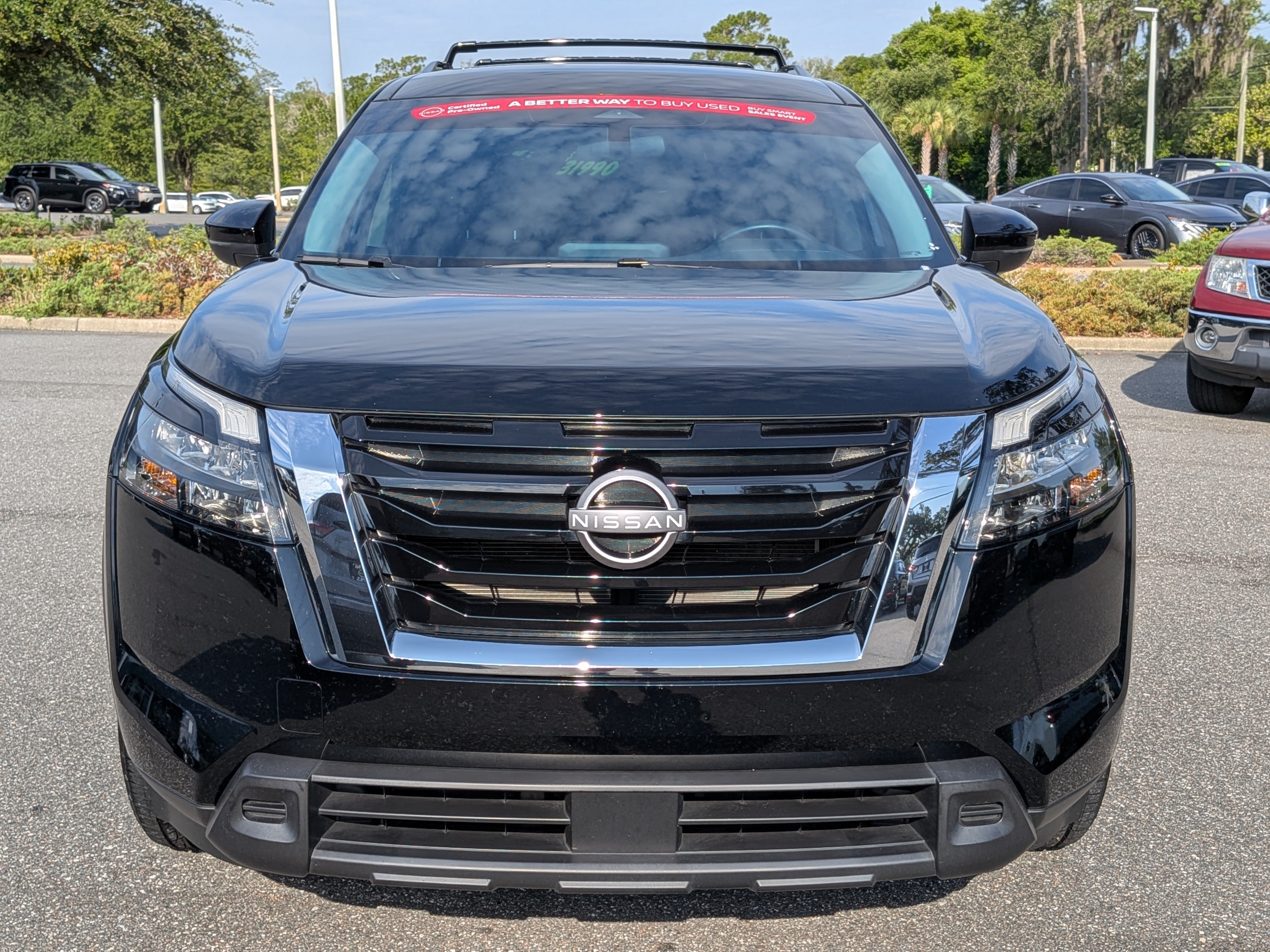 Certified 2024 Nissan Pathfinder SV FWD image 9
