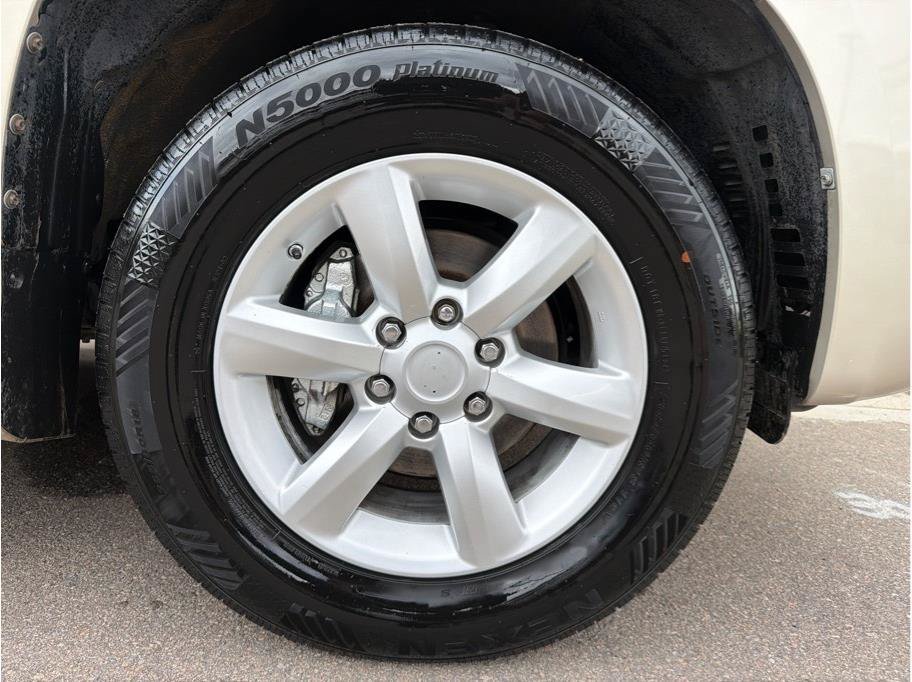 Used 2011 Lexus GX 460 Premium AWD/4WD image 27