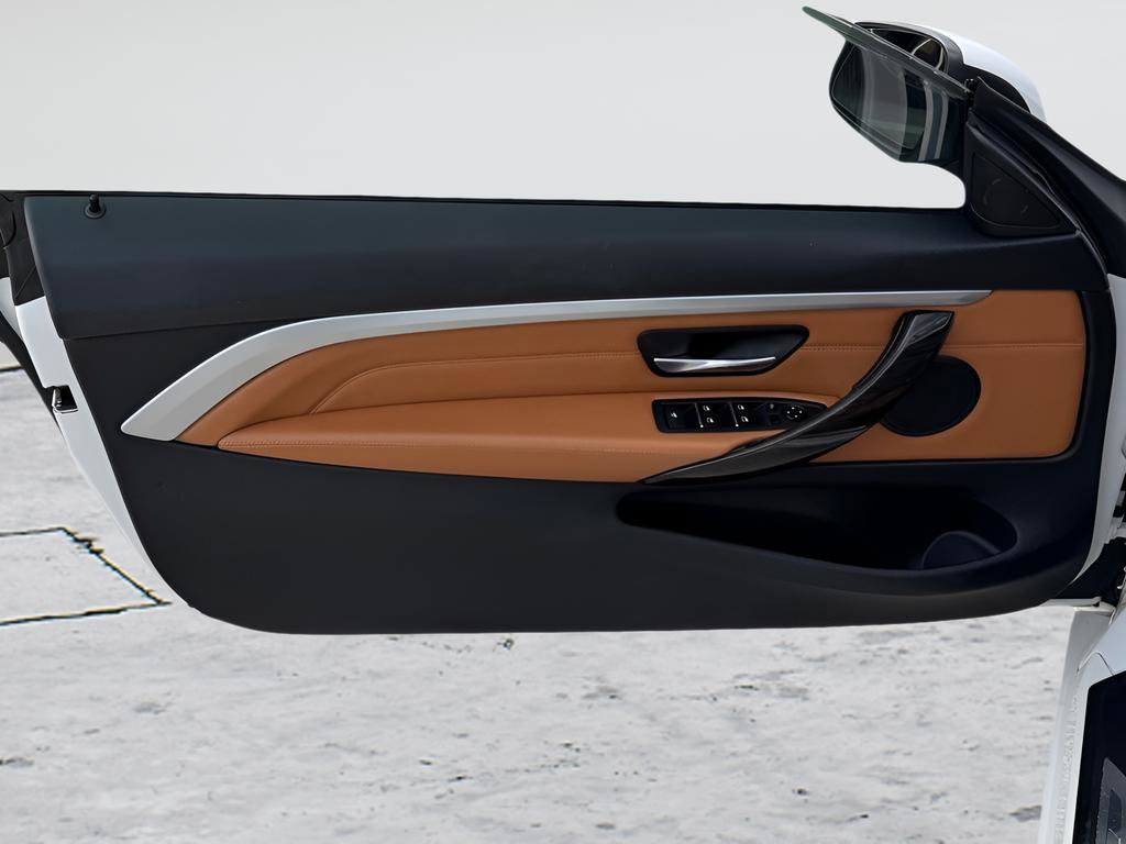 Used 2018 BMW 430i xDrive Convertible image 15