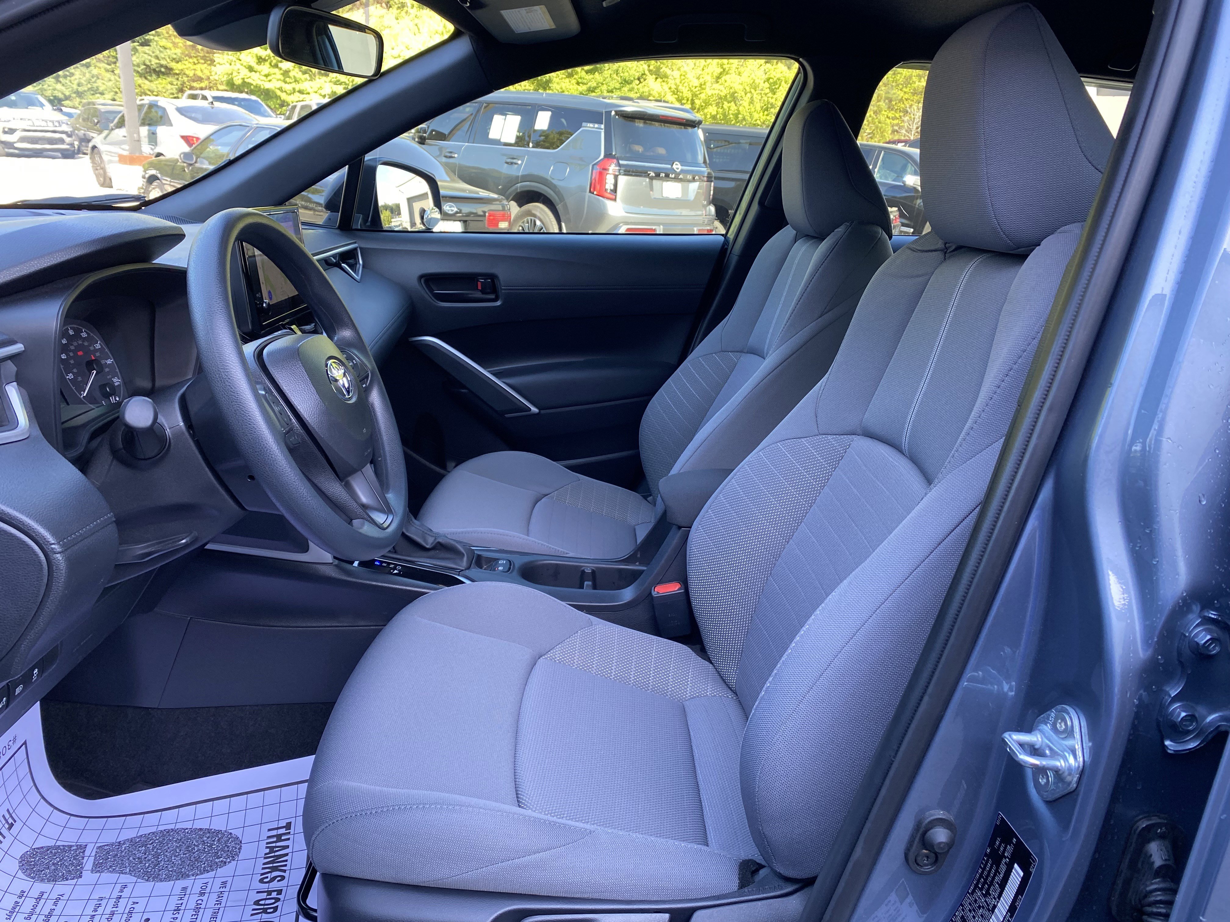 Used 2025 Toyota Corolla Cross AWD Hybrid image 16