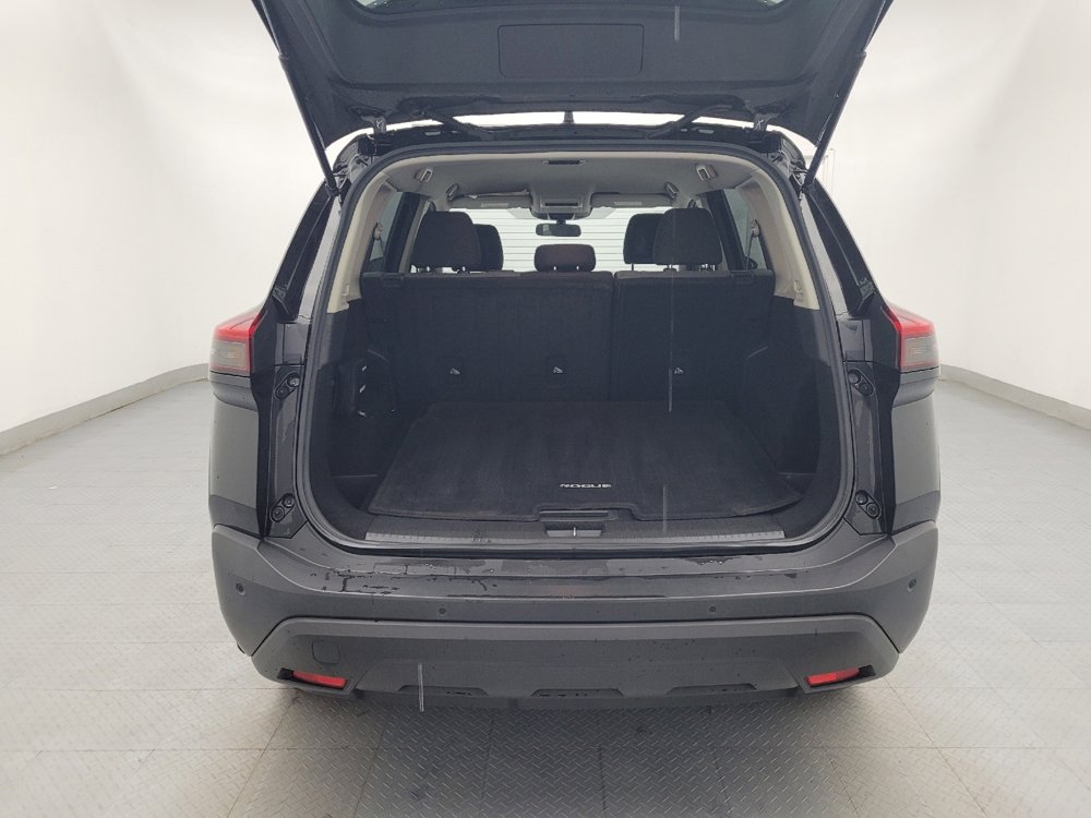 Used 2021 Nissan Rogue S image 29