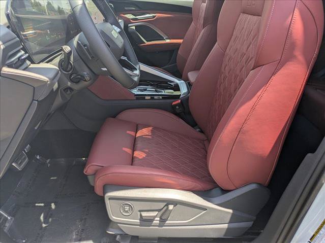 Used 2025 Audi SQ5 Premium Plus AWD/4WD image 17