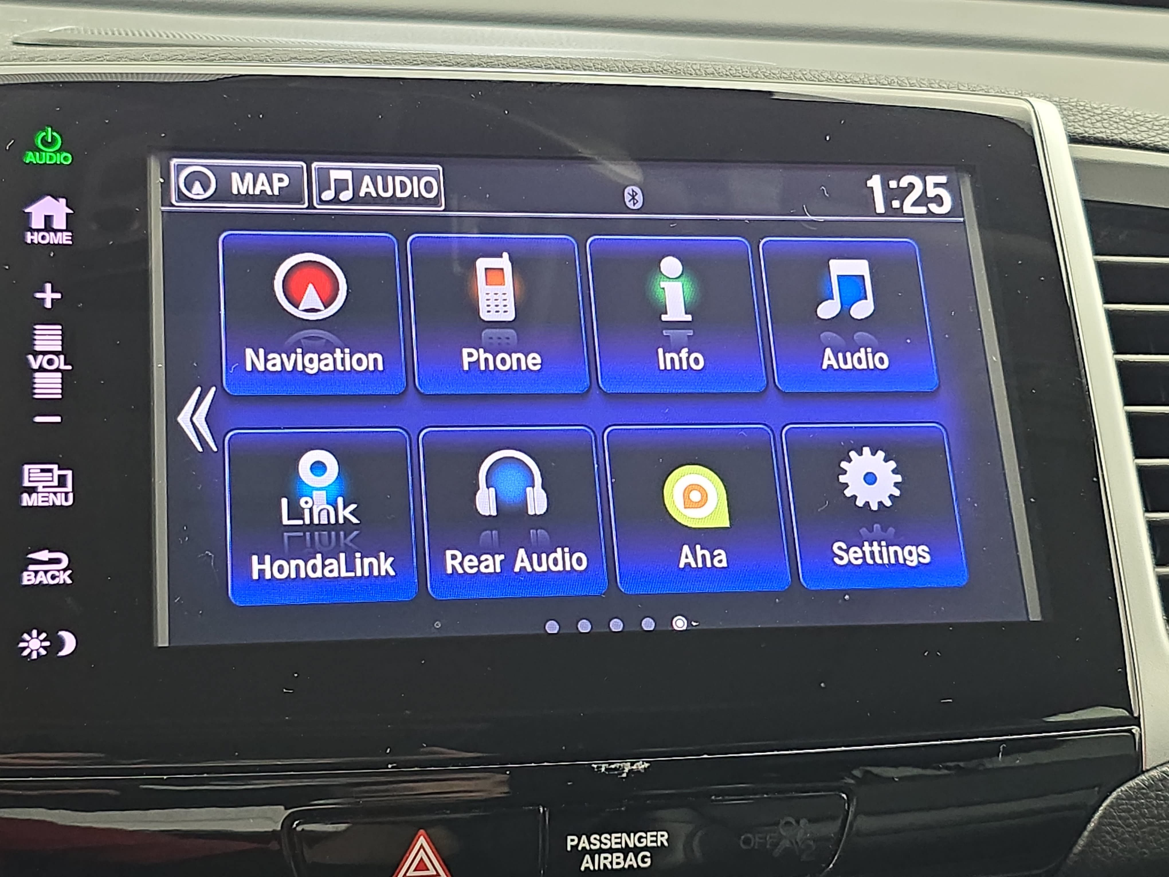 Used 2016 Honda Pilot Elite image 22