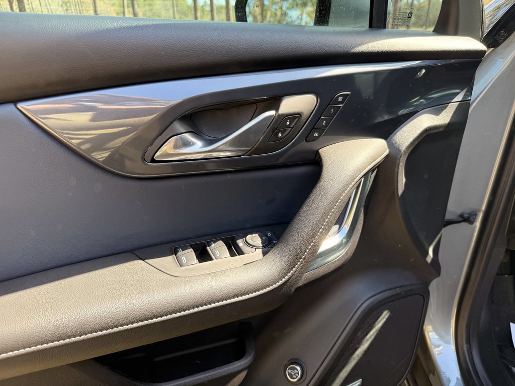 New 2025 Chevrolet Blazer RS w/ Driver Confidence II Package FWD image 14