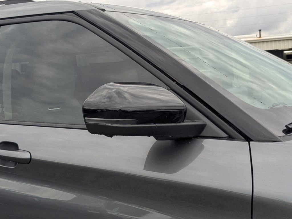 New 2026 Ford Explorer Platinum w/ LUX Leather Package image 11