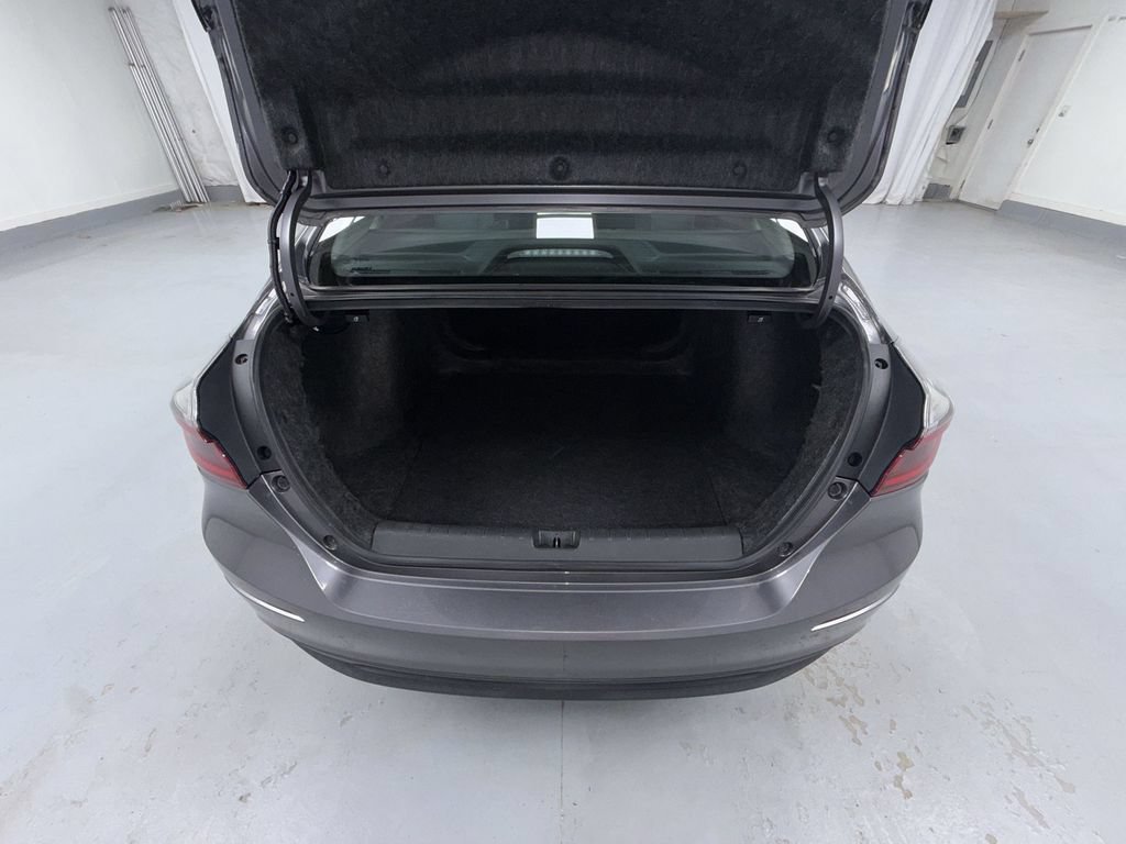 Used 2019 Honda Insight EX image 14