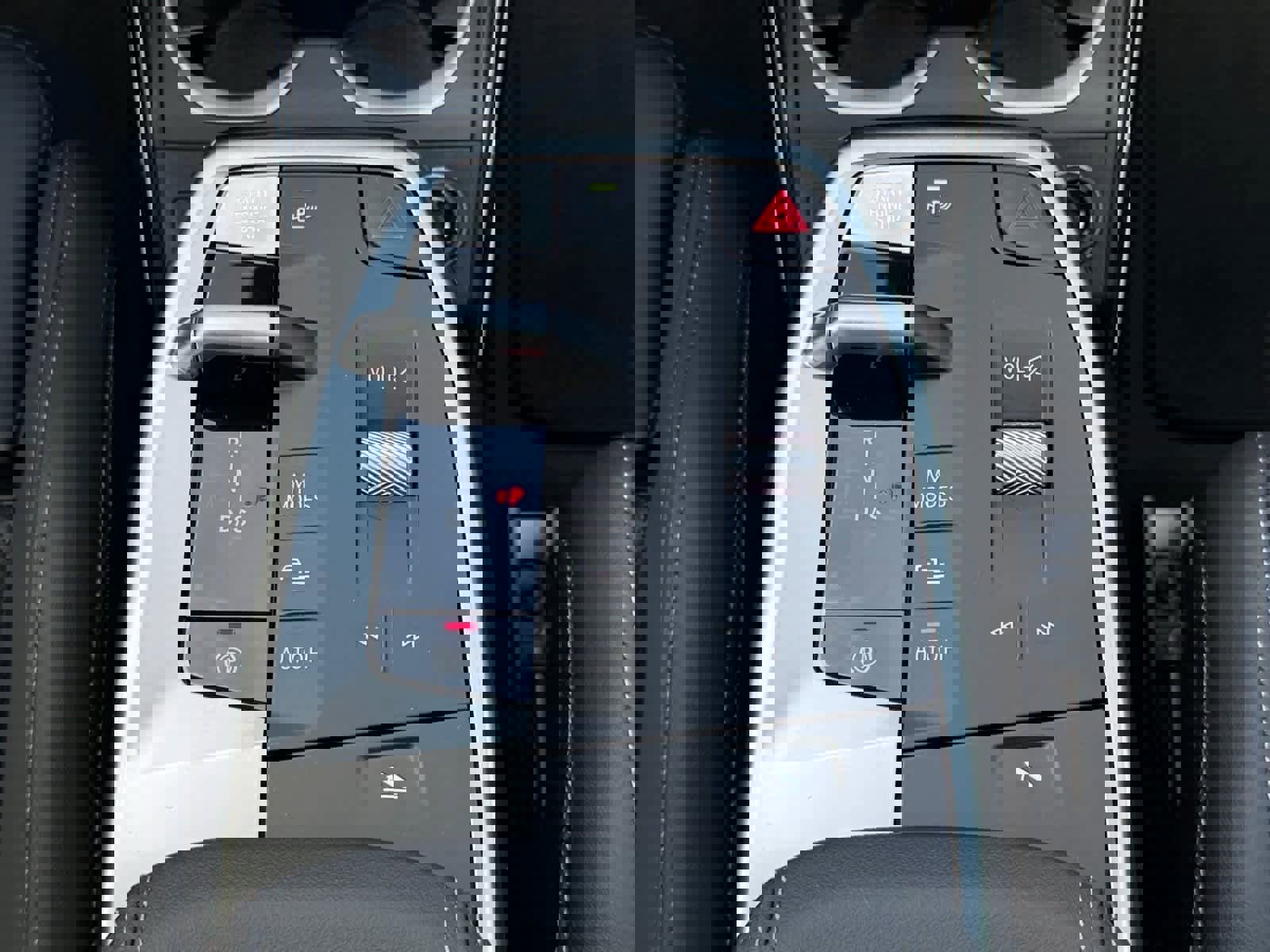 New 2026 BMW X1 xDrive28i w/ Technology Package image 31