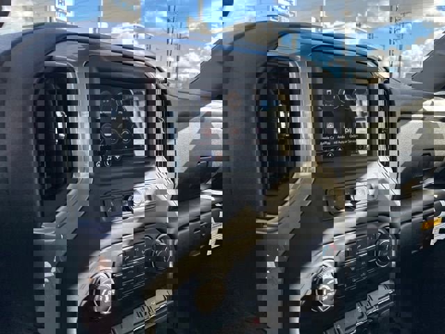 New 2026 Chevrolet Silverado 2500 W/T image 25