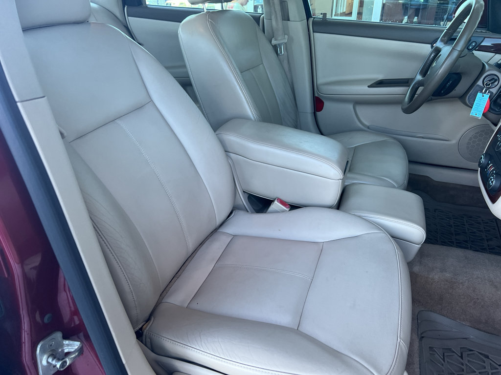 Used 2007 Chevrolet Impala LT FWD image 23