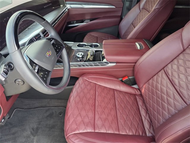 Used 2026 Cadillac Escalade Luxury w/ LPO, Floor Liner Package image 10