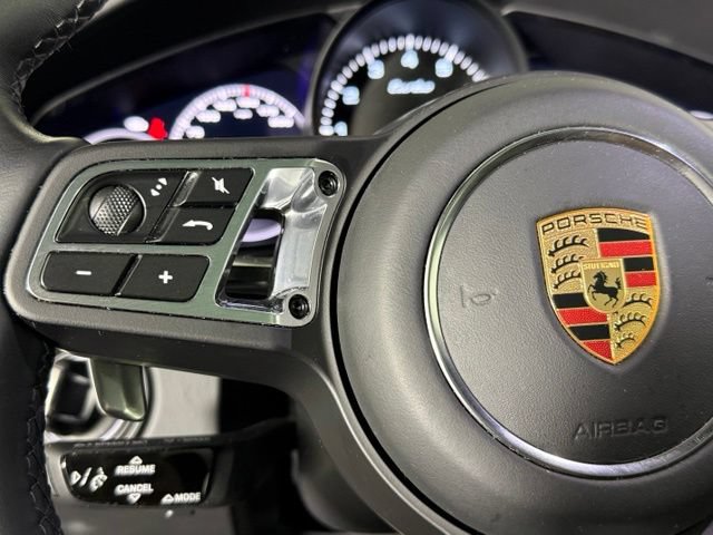 Used 2023 Porsche Cayenne Turbo AWD/4WD image 32