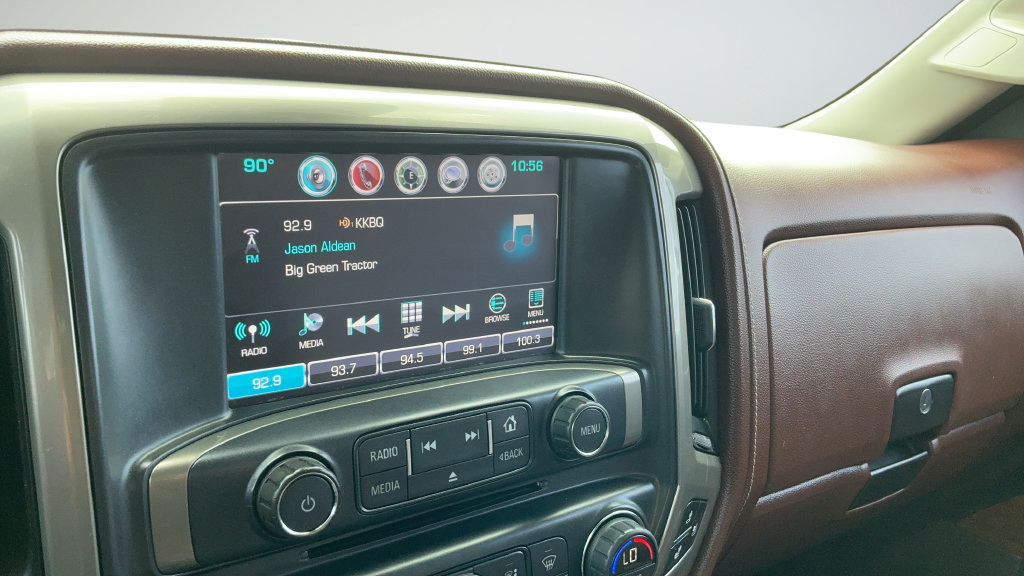 Used 2016 Chevrolet Silverado 3500 High Country w/ Duramax Plus Package AWD/4WD image 11