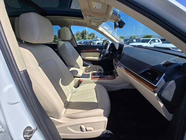 Used 2021 Audi Q5 2.0T Premium Plus w/ Premium Plus Package AWD/4WD image 11