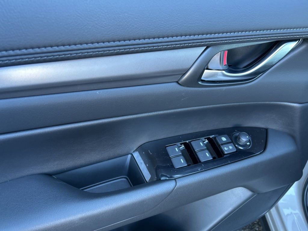 New 2025 MAZDA CX-5 AWD 2.5 S w/ Select Package image 13