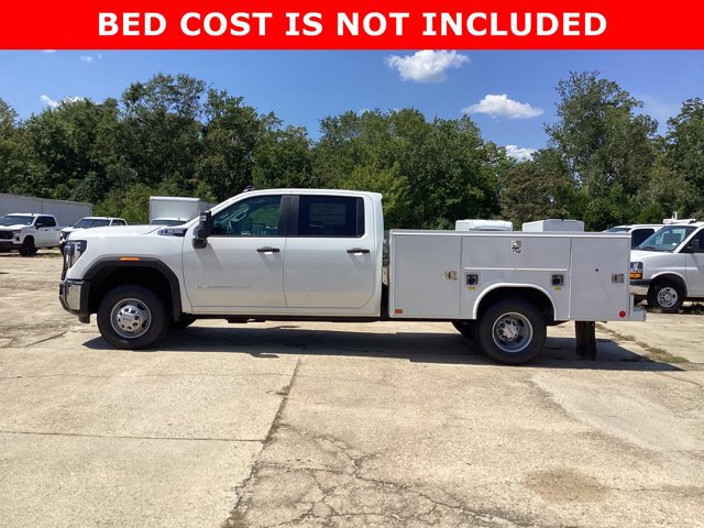 New 2025 GMC Sierra 3500 Pro w/ Convenience Package image 8