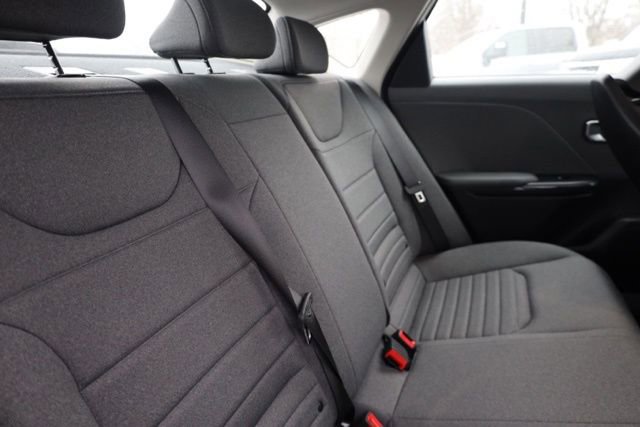 Certified 2025 Kia K4 EX image 32