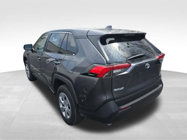 Used 2024 Toyota RAV4 LE image 3