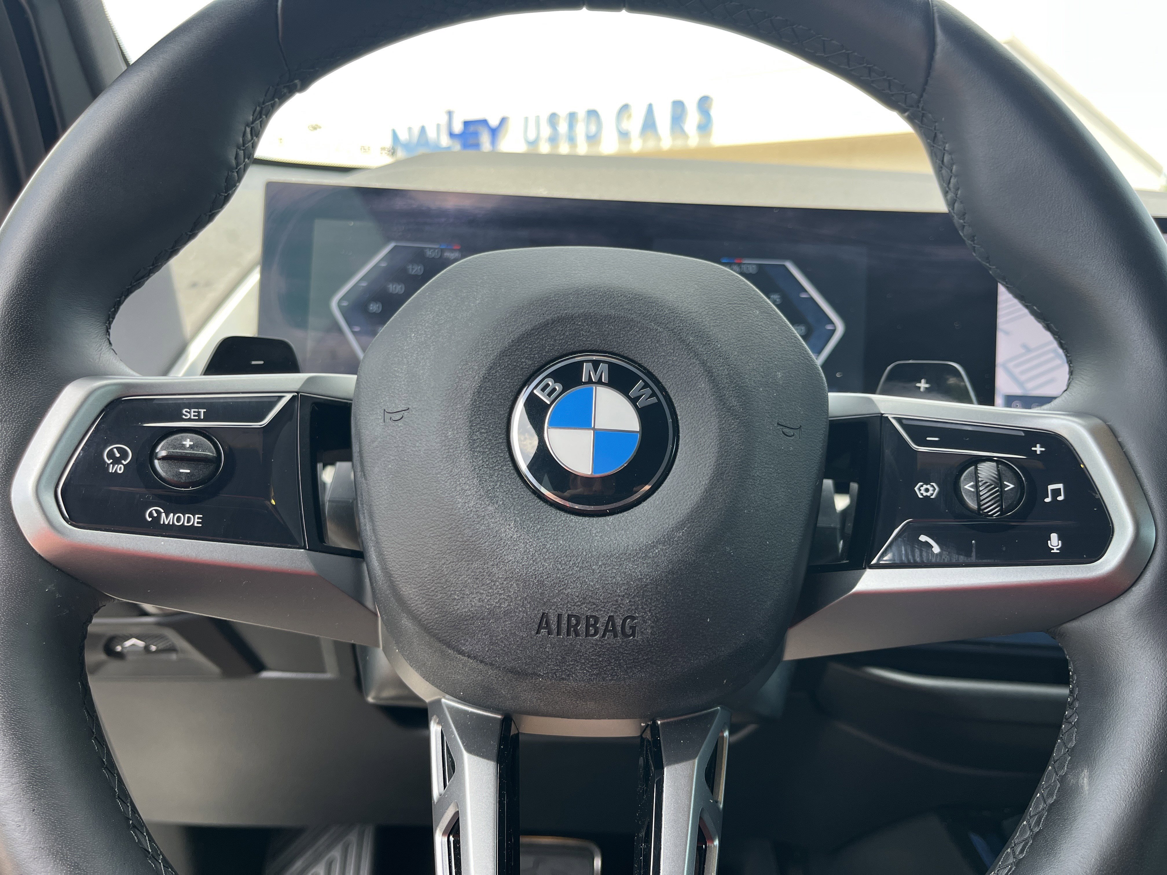 Used 2025 BMW X3 xDrive30i AWD/4WD image 12