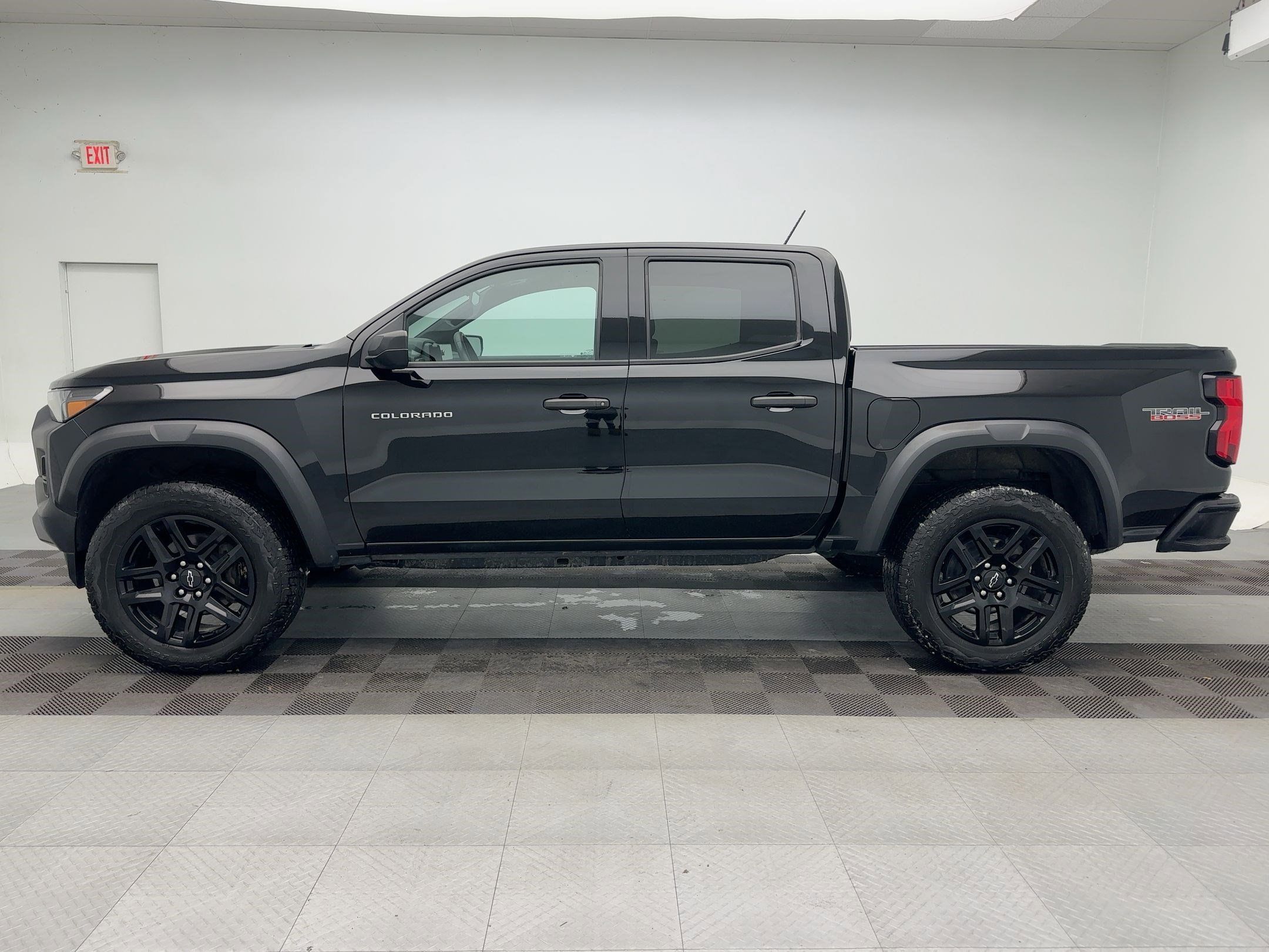 Certified 2023 Chevrolet Colorado Trail Boss image 2