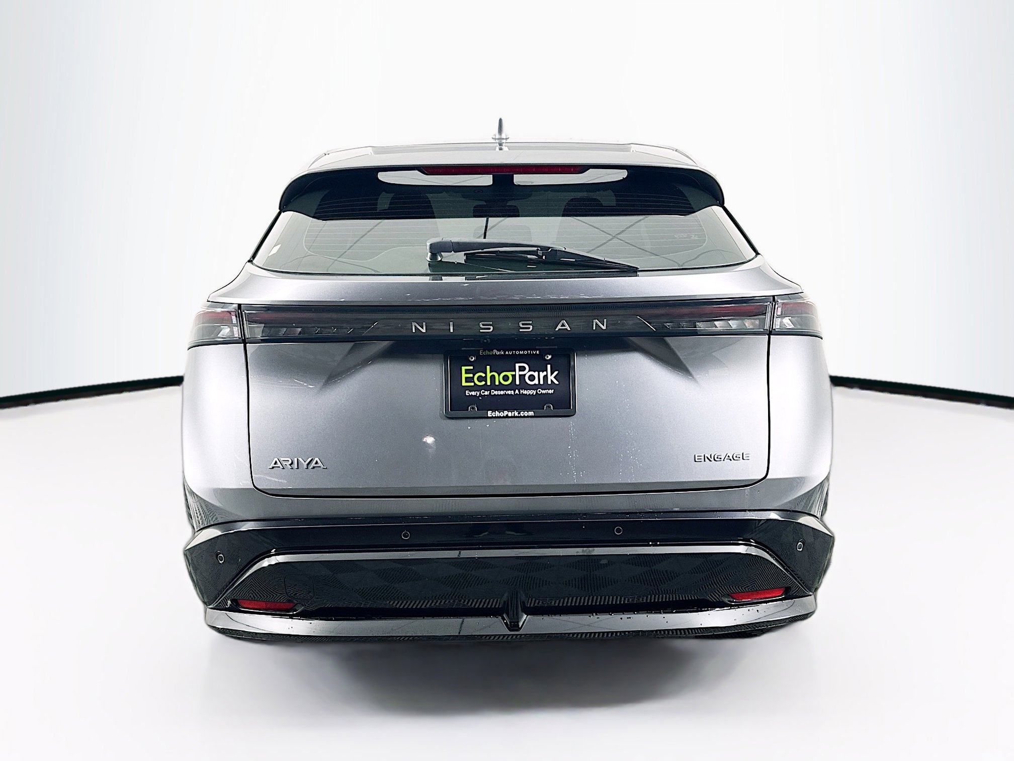 Used 2023 Nissan Ariya FWD image 7