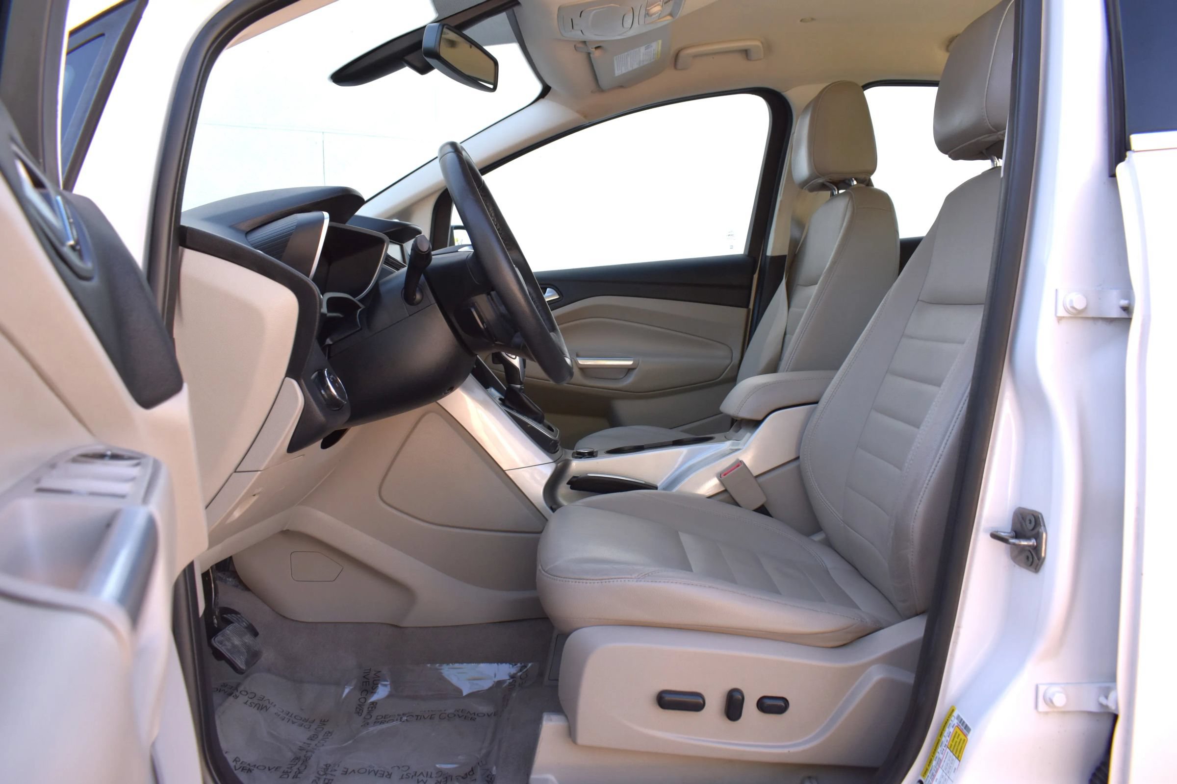 Used 2013 Ford C-MAX Energi SEL FWD image 9